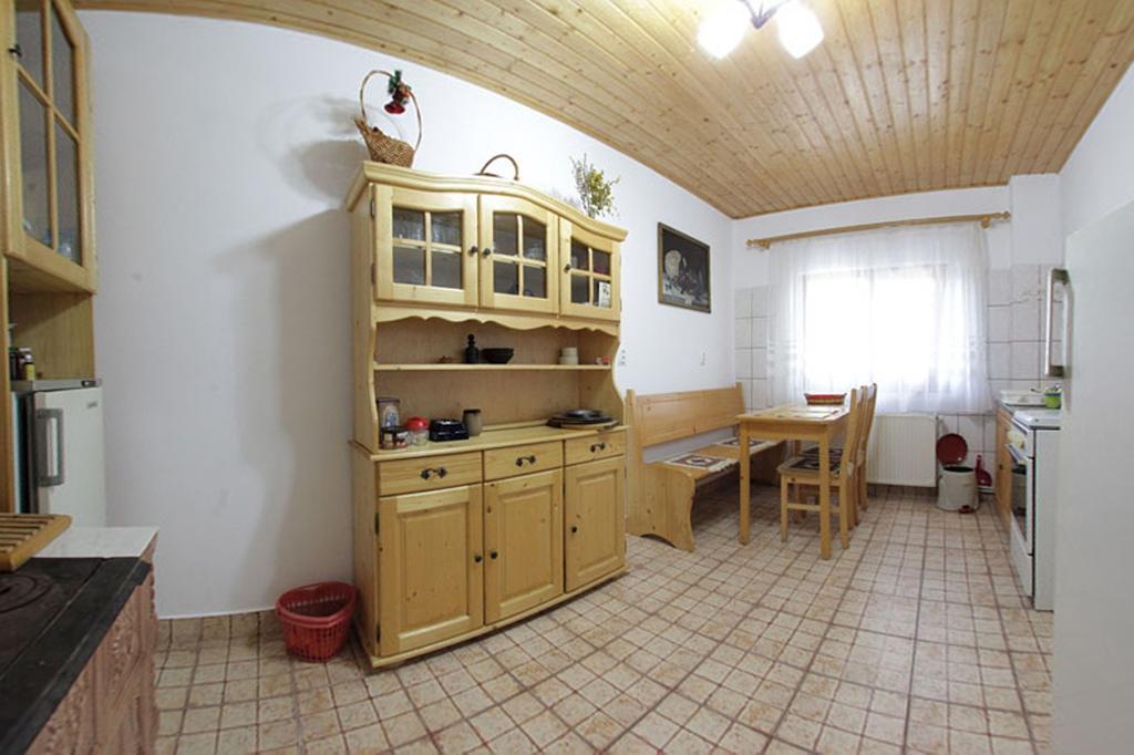 Pensiunea Flori De Camp Vatra Dornei Rum bild